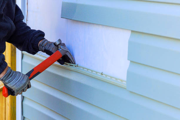 Reliable Emergency Siding Repair contractor in Mercer Island, WA by Creative Siding